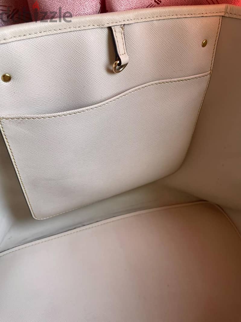 Micheal Kors large bag 13