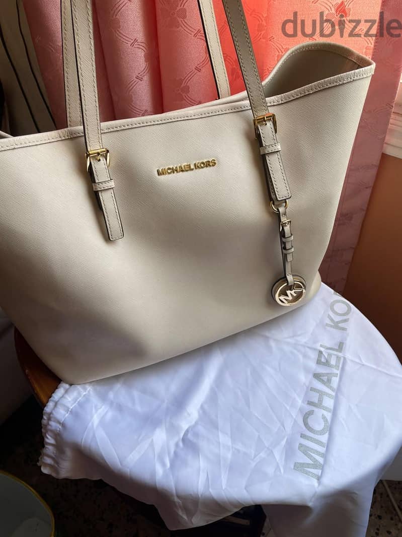 Micheal Kors large bag 16