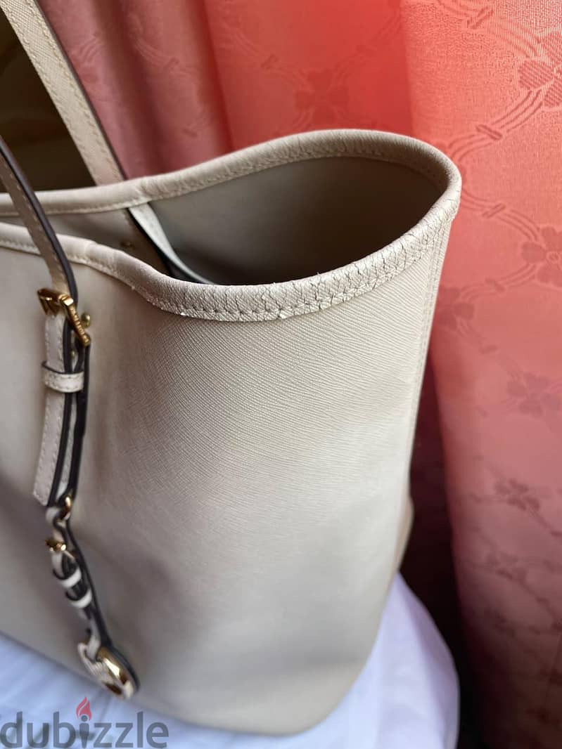 Micheal Kors large bag 18