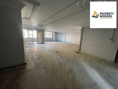 Administrative office for rent, 350 sq m, near the Arab League headquarters.