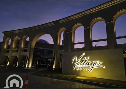 شقة للايجار في Village West –  | الشيخ زايد 149 متر دور تاني •تاكيفات + خشب مطبخ+شاترز