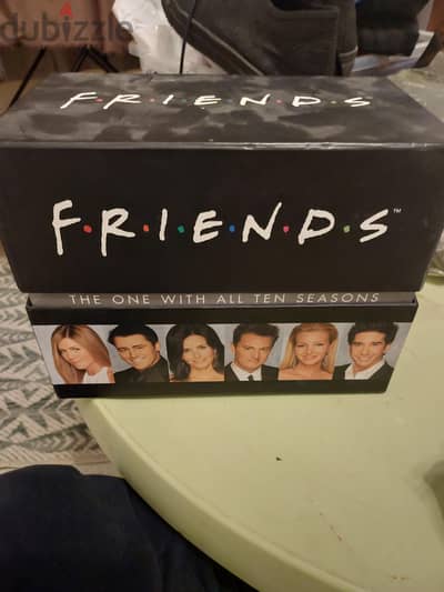 F. R. I. E. N. D. S 10 season pack box