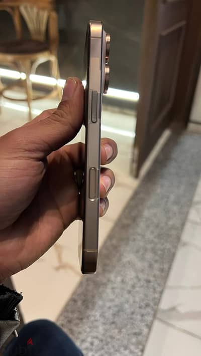 ايفون 16 برو استعمال تسع شهور