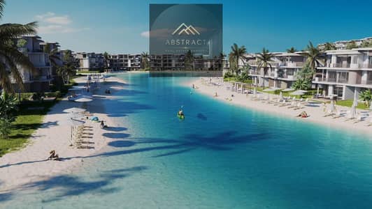 فيلا جاهزة للمعاينة فيو مباشر علي Pool ولاند سكيب فى هايد بارك - Hyde Park New Cairo بجوار مفيدا Mivida علي شارع الـ90 الجنوبي بجوار الجامعة الامريكية