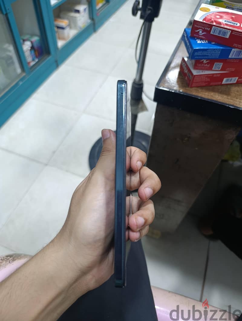 Vivo y28 2