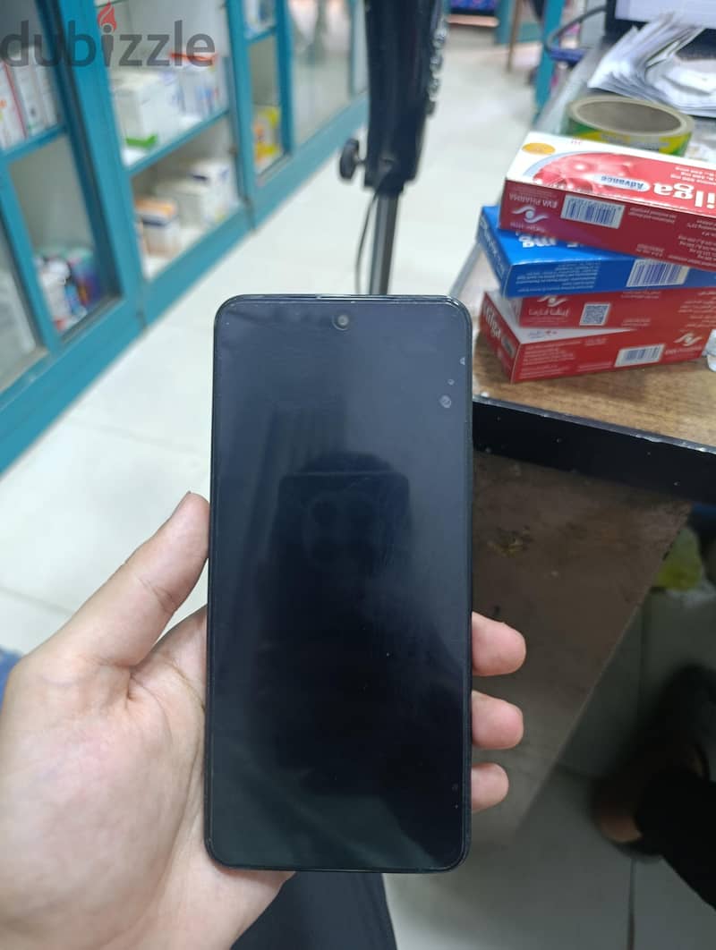 Vivo y28 4