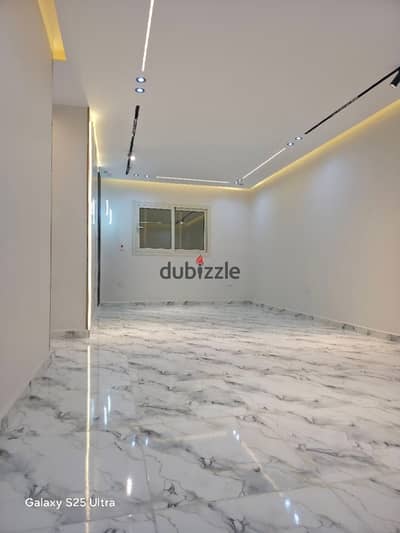 100 meter apartment in the area H