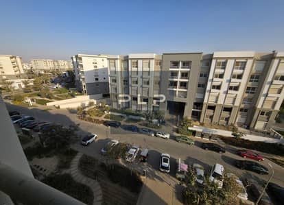 شقه للايجار متشطبه بالكامل بالتكيفات و اجهزه المطبخ في كمبوند هايد بارك - التجمع الخامس Hyde Park شقه للايجار متشطبه بالكامل بالتكيفات و اجهزه المطبخ في كمبوند هايد بارك - التجمع الخامس Hyde Park