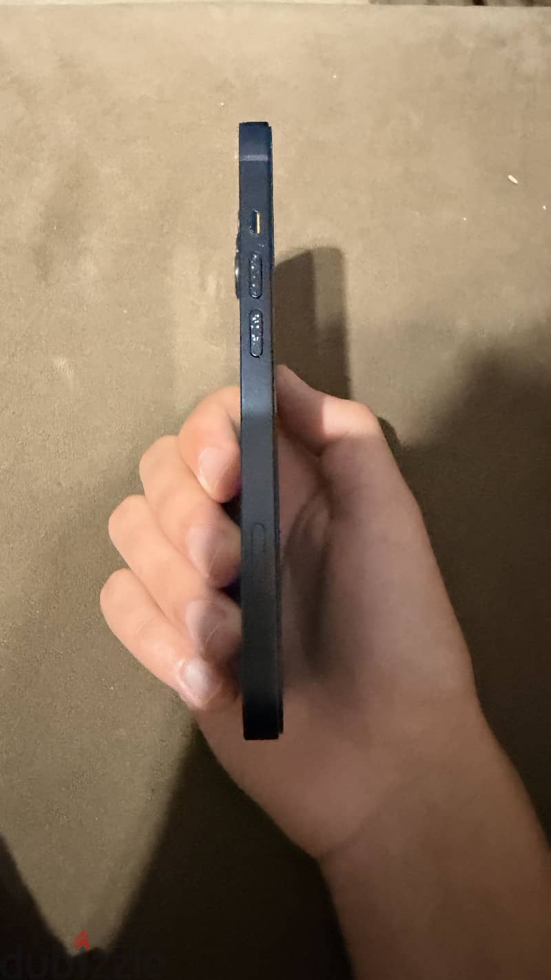 Apple - iPhone 13 5