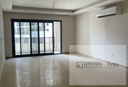 دور عالي G+20 شقه 3 غرف للايجار بالمطبخ و التكيفات في ابراج زد زد ويست Zed West Zed Towers الشيخ زايد الجيزه