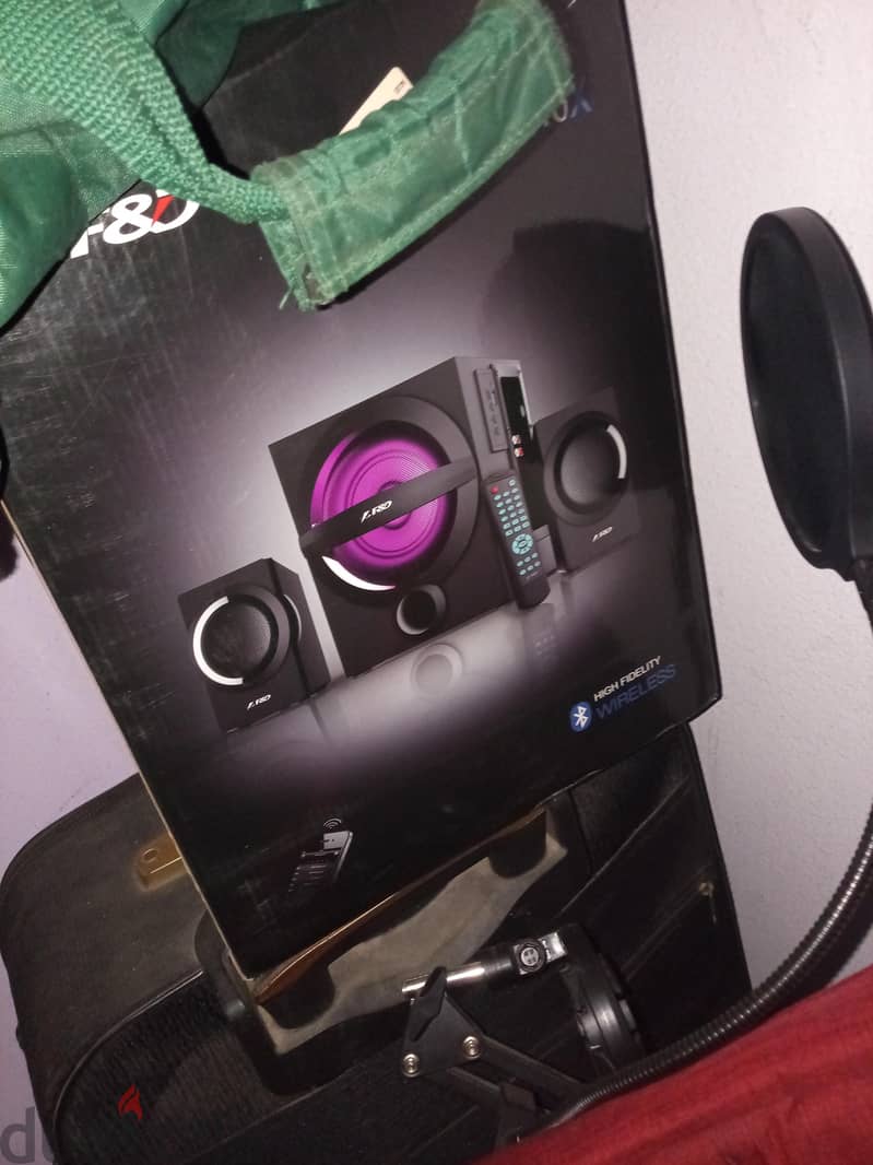 Brand new F&D Subwoofer system 1