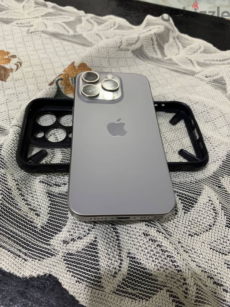 Apple - iPhone 15 Pro 3