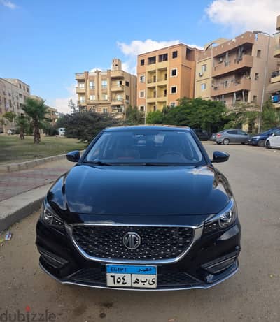 ام جى ام جى 6 2022 A/T / LUX / Red Interior)