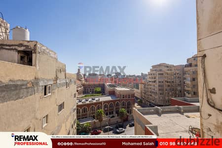 مسجله شهر عقاري فيو مفتوح على الشارع شقه للبيع كامب شيزار