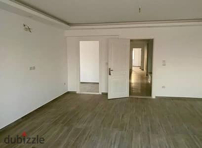 3bedrooms for rent in Village West Kitchen + ACs