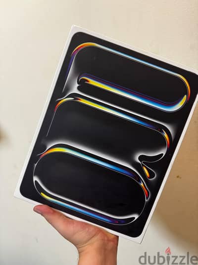 iPad Pro 13-inch M5 (Wi-Fi + Cellular)