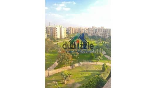 200 sqm Apartment for Rent (Old Rent Law) in B11 | Group 112 | Just Steps from Services | Overlooking the New The Spine Project | Prime Location | Exc 200 sqm Apartment for Rent (Old Rent Law) in B11 | Group 112 | Just Steps from Services | Overlooking the New The Spine Project | Prime Location | Exc