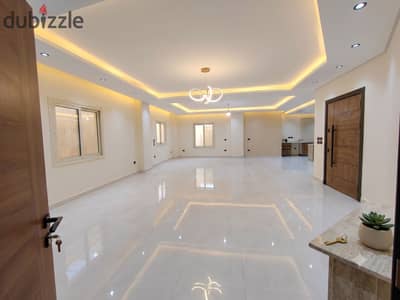 Apartment for Rent in Banafseg 6 – First Settlement | 300 sqm | Ground Floor | 4 Bed | First Use | EGP 40,000/mo