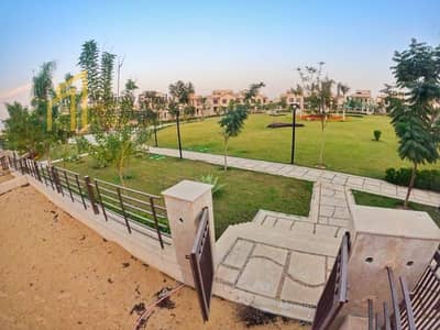 Villa for sale in Madinaty Model F3 Northern Corner View Wide Garden