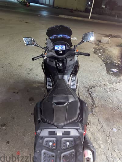 اسكوتر n max
