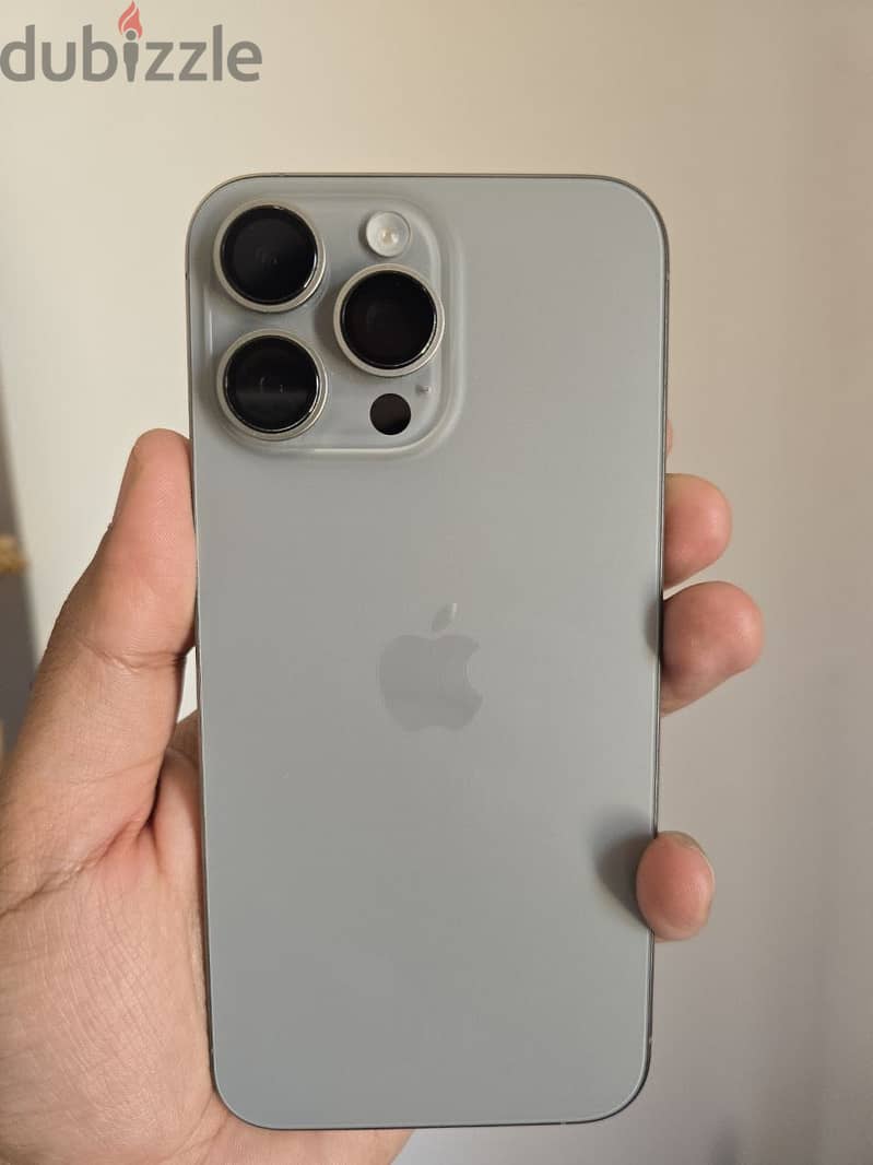 Apple - iPhone 15 Pro Max 8