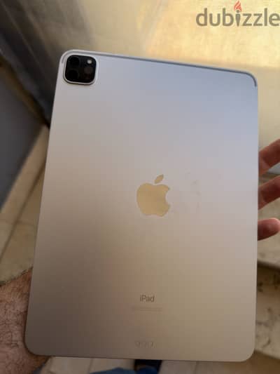 Apple iPad Pro 11” M1 (2021) 128GB Wi-Fi + Keyboard Case