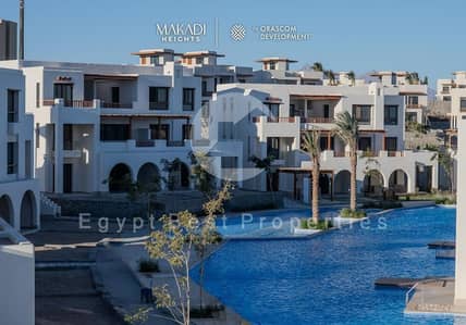 امتلك شاليهك المطل على البحر مباشرةً على البحيرة بدون دفعة أولى، مع إمكانية التقسيط على مدى 8 سنوات.