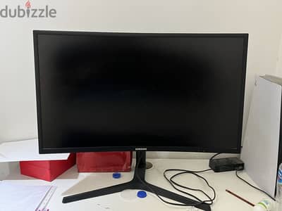 Samsung CFG73 27” Curved 144Hz