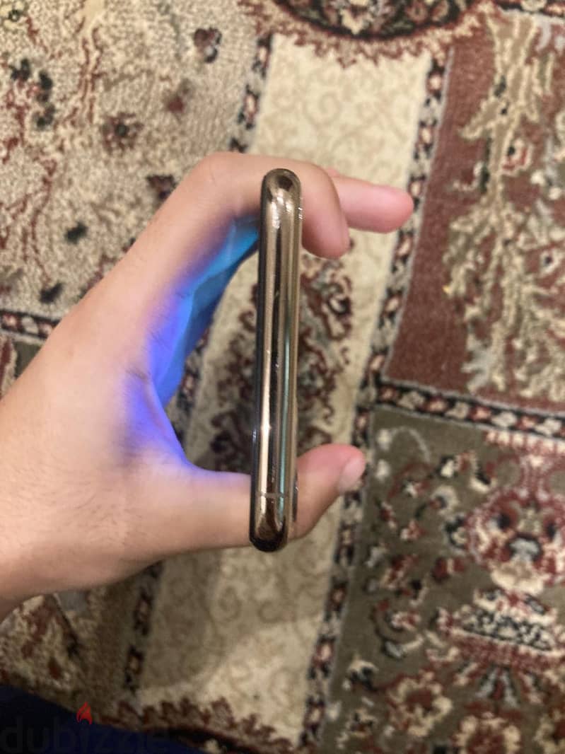 iphone 11 pro max 3