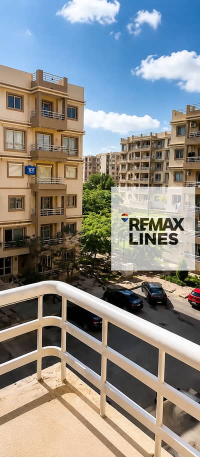 For sale apartment 89m in B6 at the best price in the market view of the main street and steps to services