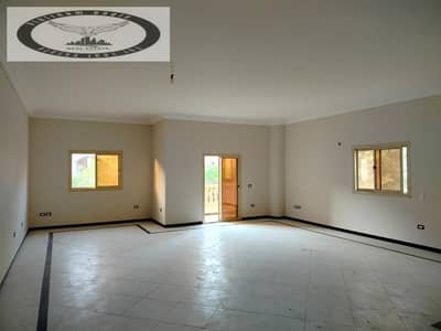 Apartment for Rent – ​​Fifth Settlement, 2nd District (near Fatma El-Sharbatly Mosque and 90th Street) Super-lux finish