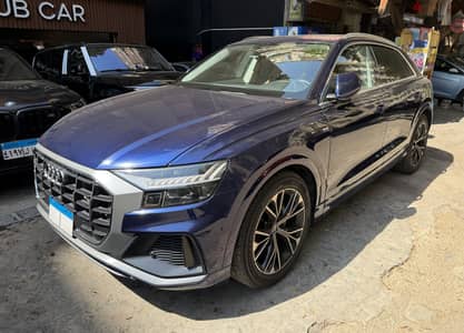 Audi Q8 2023 Sline
