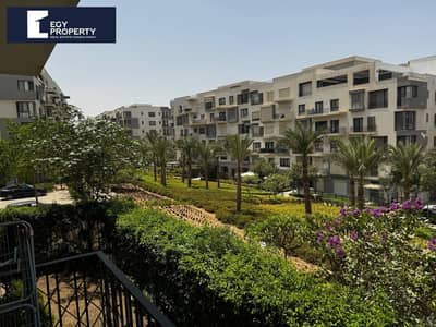 باطلالة خيالية شقة متشطبة و مفروشة بالكامل للبيع في Eastown sodic - القاهرة الجديدة