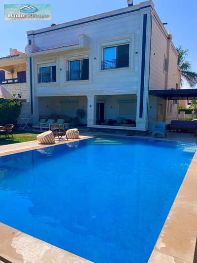 Villa for rent in the North Coast, Marina 4, first row on the lake, area 420m