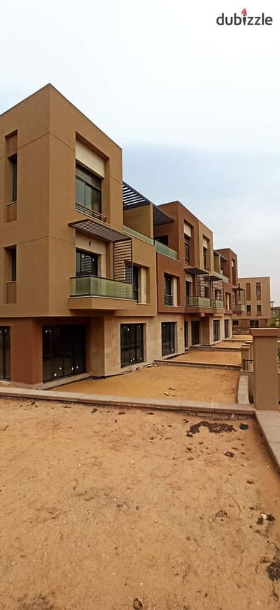 Townhouse for sale best view in District Five compound
