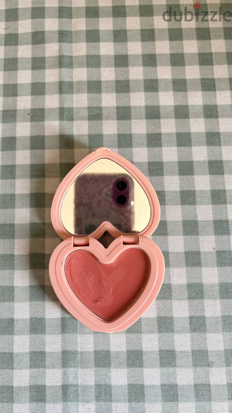 sheglam heart blush 2