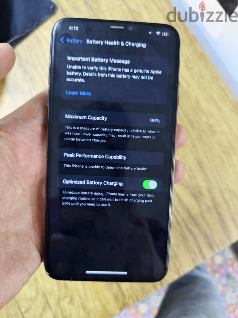 Apple - iPhone XS Max 4