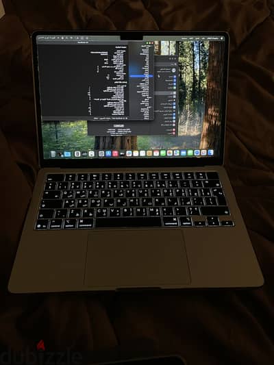 Macbook air m4 16 ram 256gb almost new