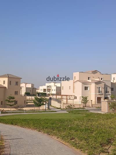 فيلا 478م متشطبة بالمطبخ والتكييفات للبيع في أب تاون كايرو إعمار Uptown Cairo by Emaar