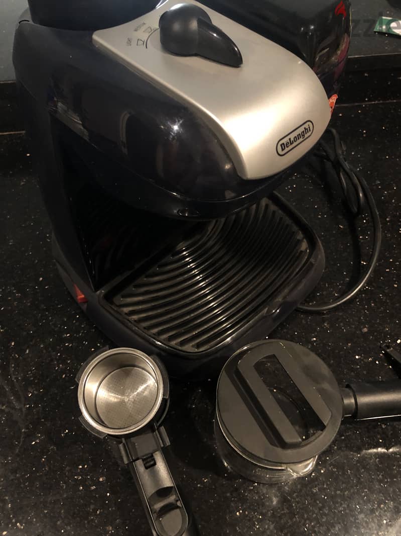 Delonghi ec9 steam coffee maker 1