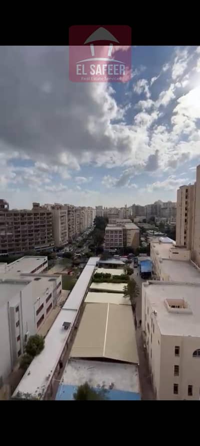 شقه للبيع 200م ب سموحه علي ميدان فيكتور عمانويل