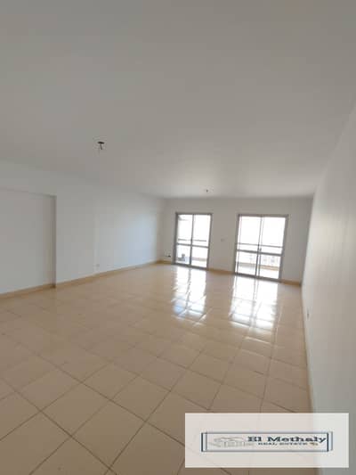 شقه تمليك للبيع في مدينه الرحاب القاهره الجديده فيو جاردن بجوار السوق الشرقي و الخدمات  new cairo el rehab city