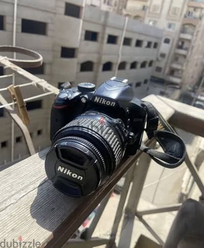 كاميرا نيكون 3200d استعمال خفيف