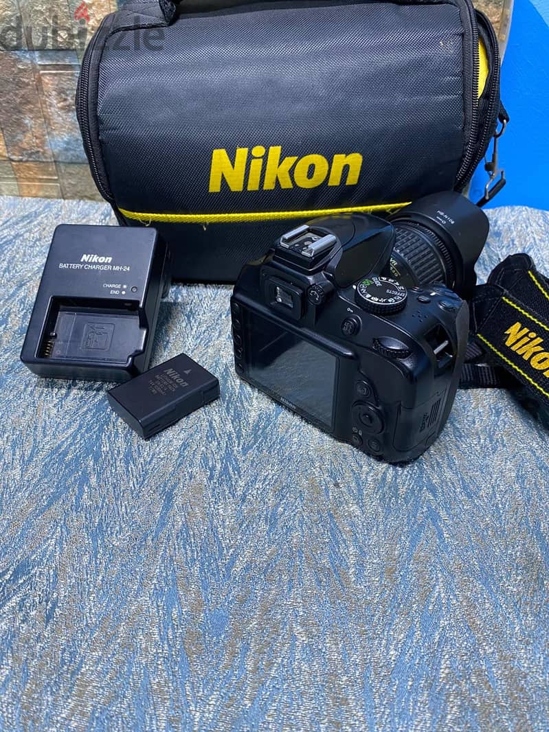 Nikon D3400 2