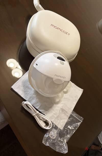مام كوزي Momcozy M5 وارد الإمارات - استخدام 2 شهر السعر: 4,500 جنيه