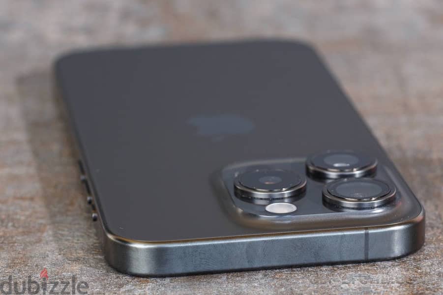Apple - iPhone 15 Pro Max 1