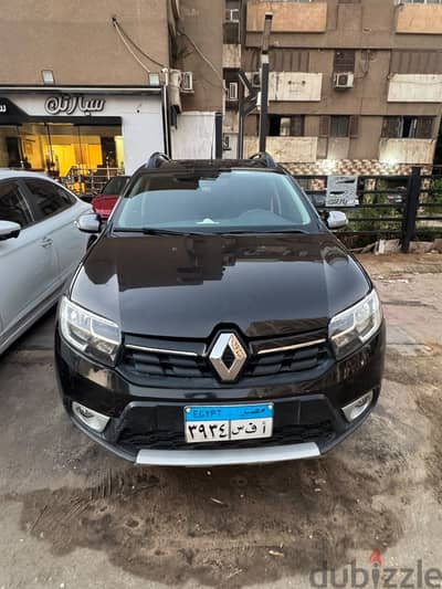 رينو سانديرو ستيب واى 2023