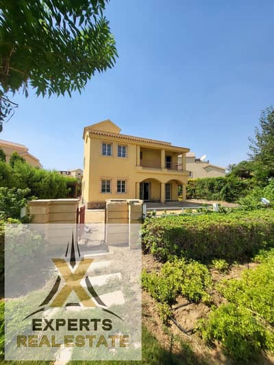 Standalone Villa for Sale in Madinaty - Wide Garden View