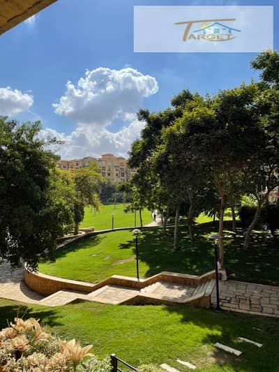 Apartment for sale 200 meters in Madinaty b1  the most elegant and distinguished first stages  the division  3 bedrooms + 3 bathrooms + 2-piece reception + American kitchen + 2 terraces  close to services  close to