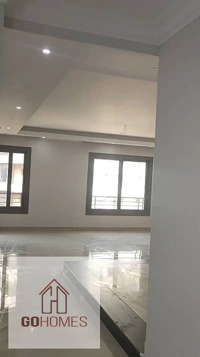 للبيع ١٩٤م كمبوند اشجار دارنا الترلوكس